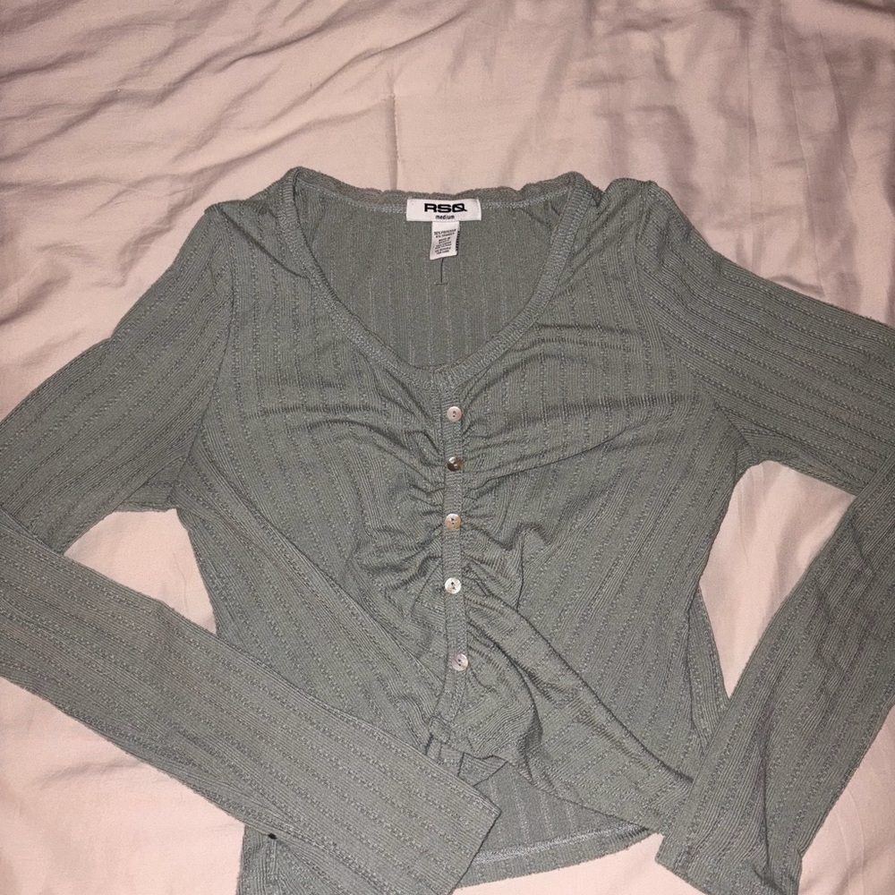 Women’s RSQ sweater/shirt